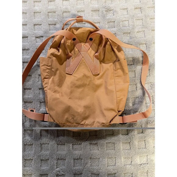 Fjallraven Kanken Classic 16L Backpack Peach Sand 23510 Logo Patch Bag Vinylon F main image 14